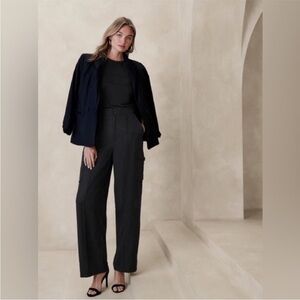 NWT! Banana Republic Black Tencel Wide Leg Pant - Multiple Sizes 🤎